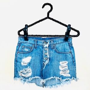 LF CarMar jean skirt distressed size 23